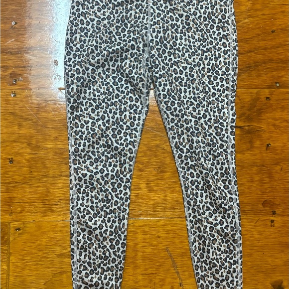 Bundle Workout Clothes - Picture 9 of 10